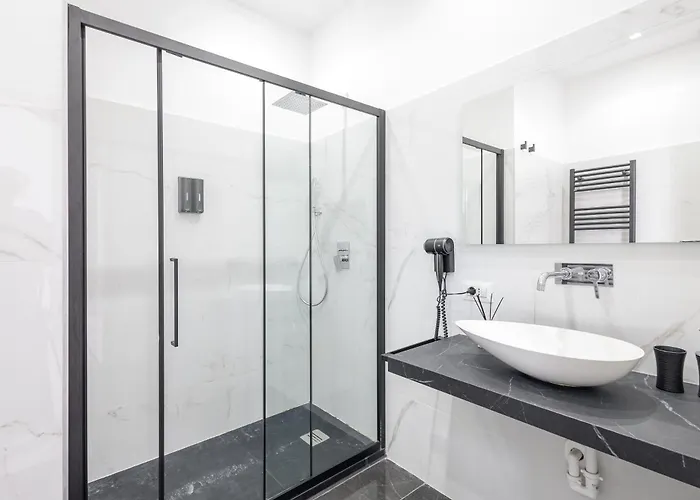 Domus Iulia - Colosseo 4*